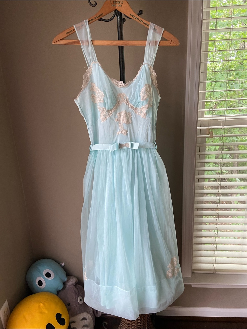 Vintage Kayser night gown blue Sz 34 lace